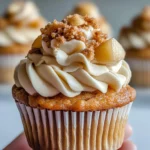 Apple Crisp Cupcakes